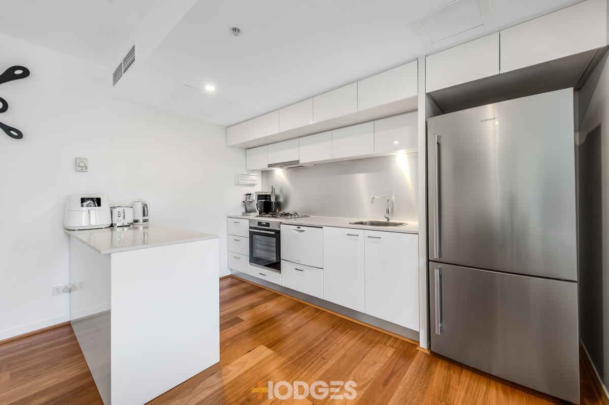 1113 / 100 Harbour Esplanade DOCKLANDS - Residential for sale