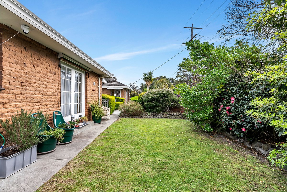 1 / 117 Balcombe Road Mentone - Residential for sale