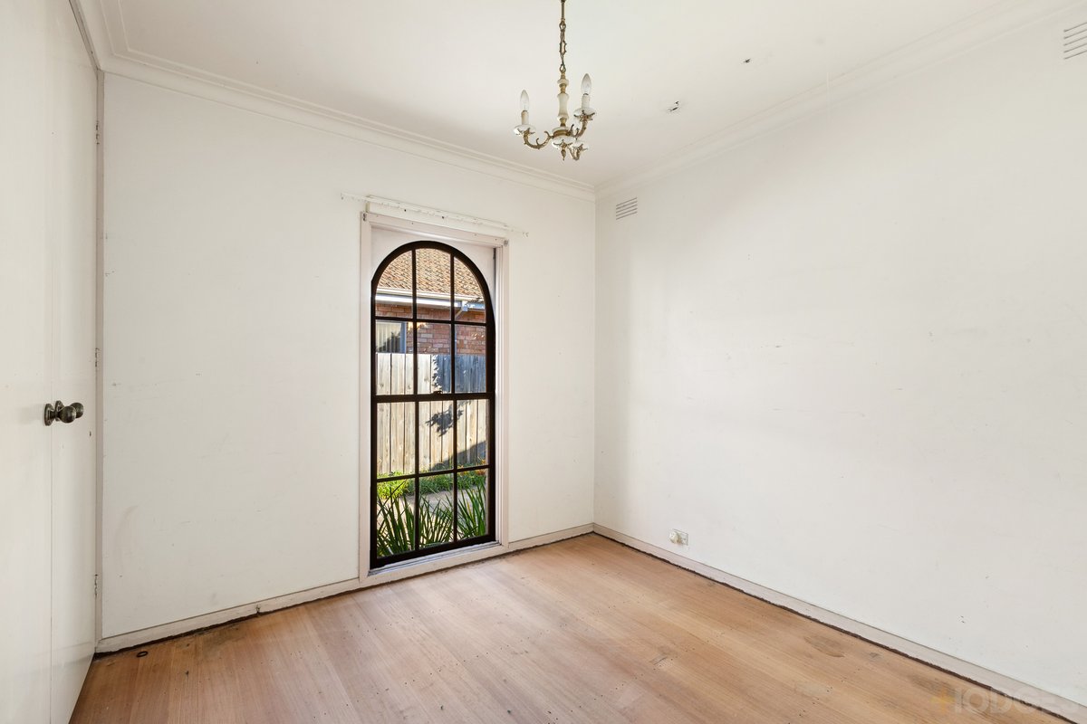 1 / 117 Cromer Road Beaumaris - Residential for sale