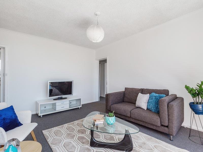 11 / 17 Gordon Street FOOTSCRAY - Residential for sale