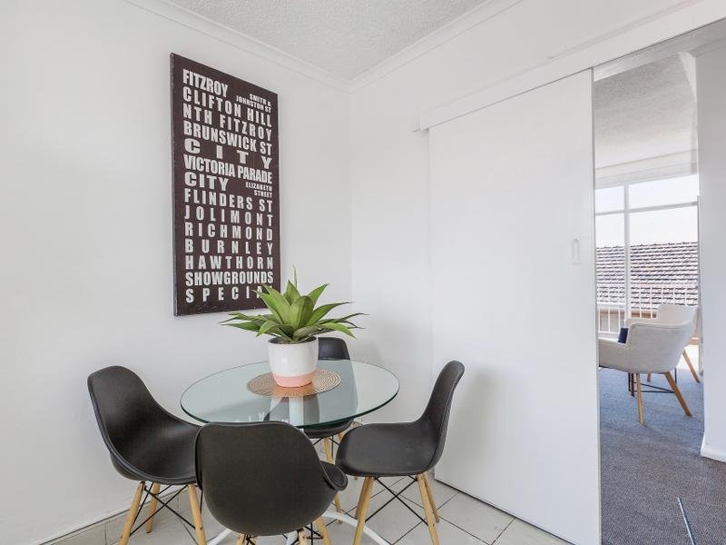 11 / 17 Gordon Street FOOTSCRAY - Residential for sale