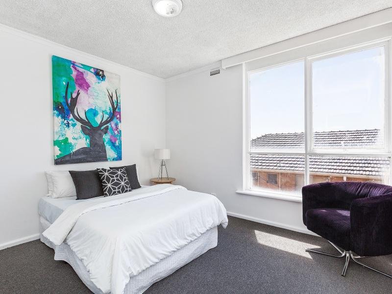 11 / 17 Gordon Street FOOTSCRAY - Residential for sale