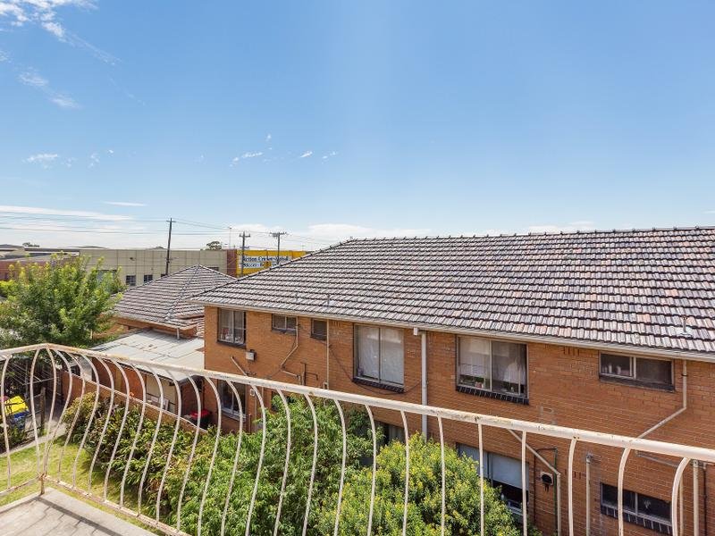 11 / 17 Gordon Street FOOTSCRAY - Residential for sale
