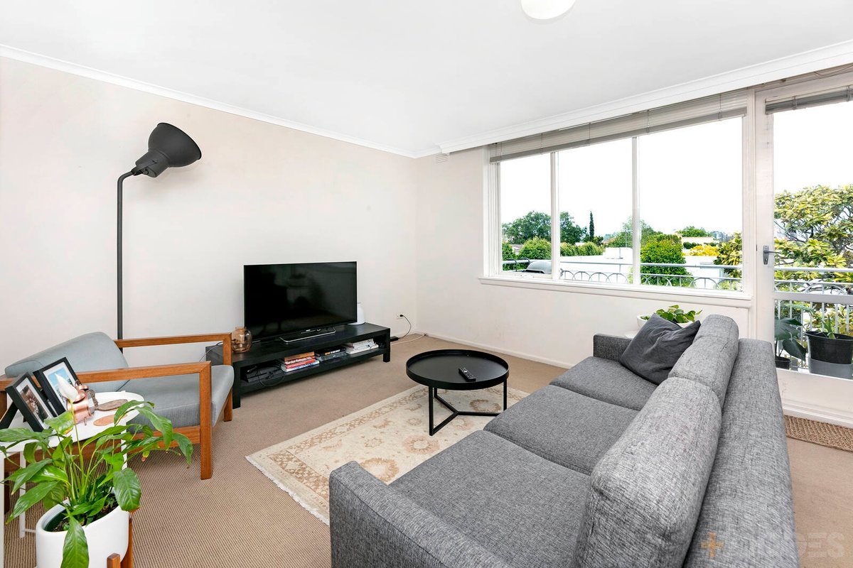 11 / 17 Tivoli Place South Yarra - Residential for sale