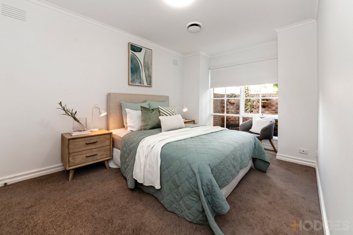11 / 19-21 Cheltenham Road Black Rock - Residential for sale