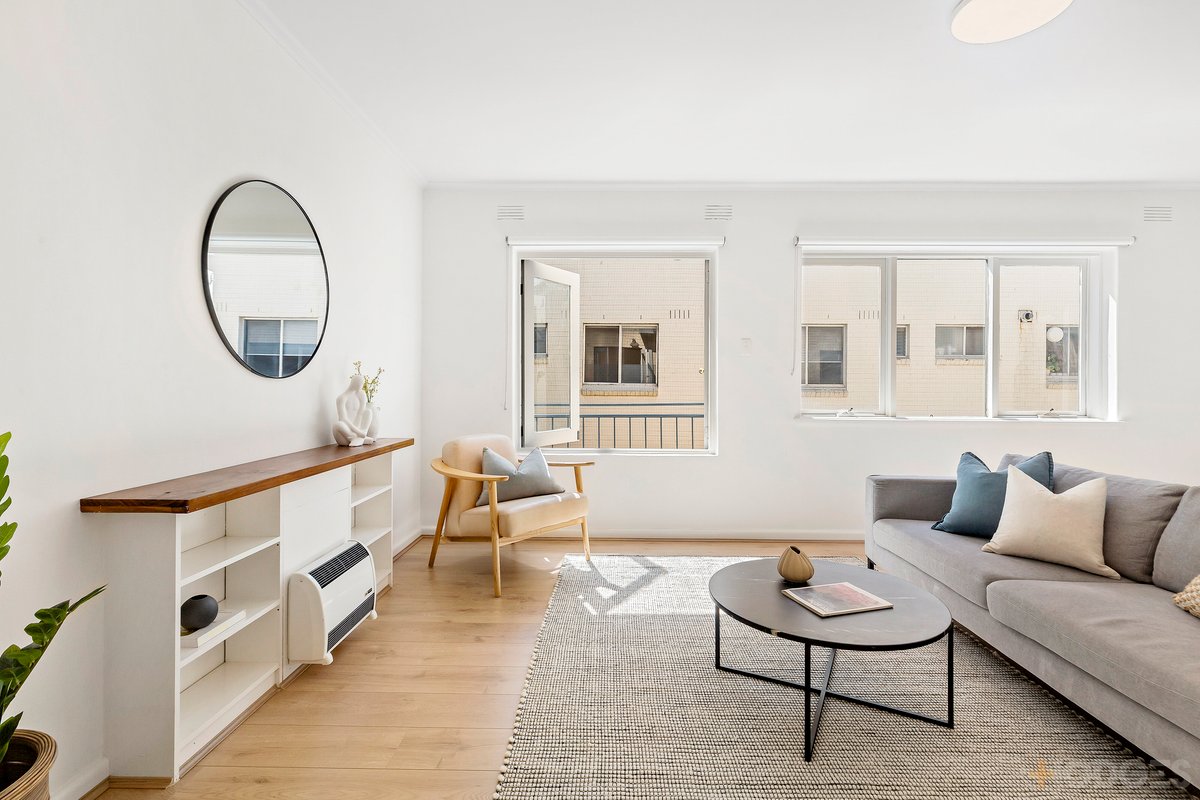 11 / 195 Brighton Road Elwood - Residential for sale