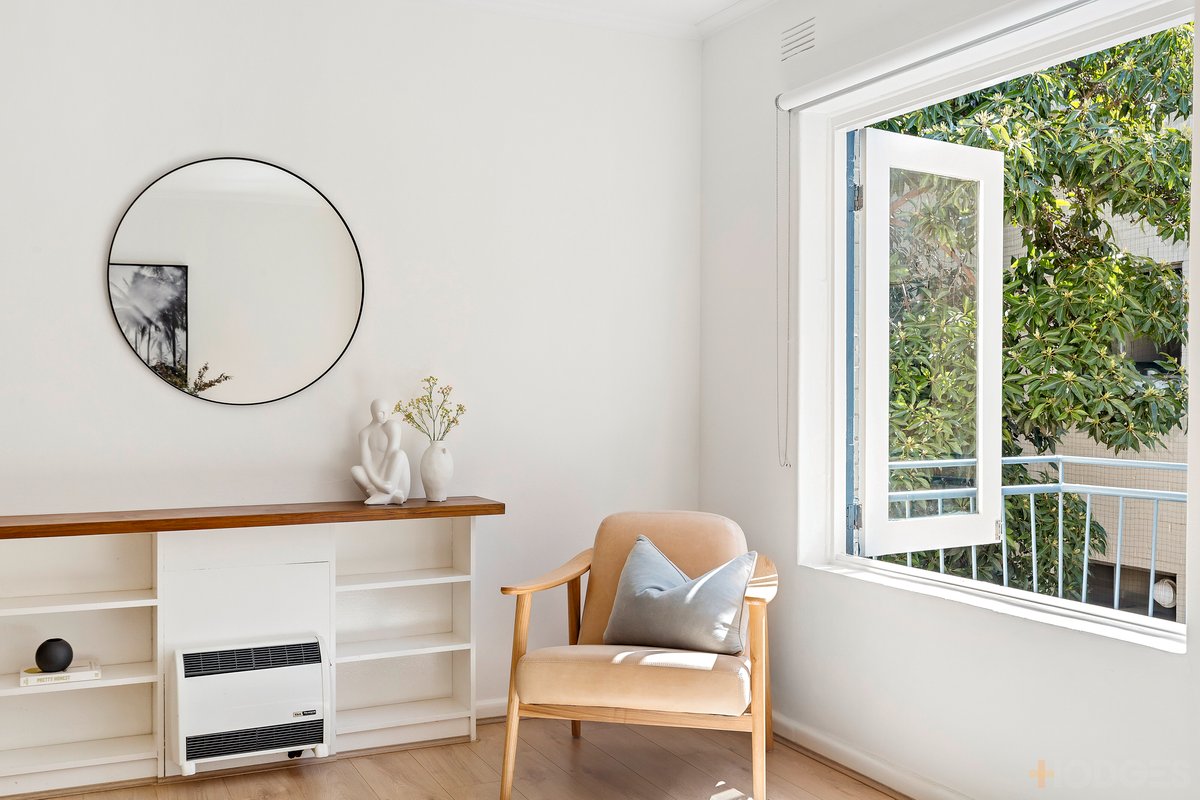 11 / 195 Brighton Road Elwood - Residential for sale