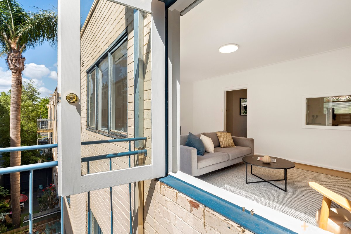 11 / 195 Brighton Road Elwood - Residential for sale