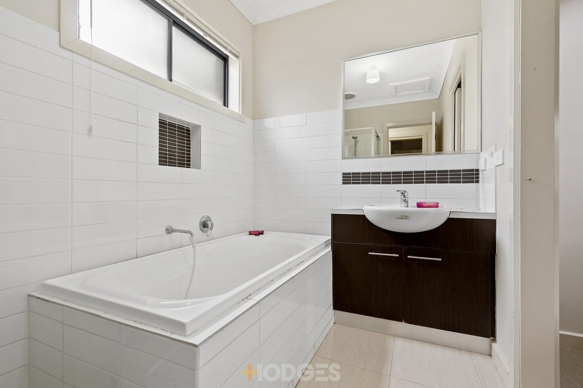 1 / 12 Emily Street St Albans - Residential for sale