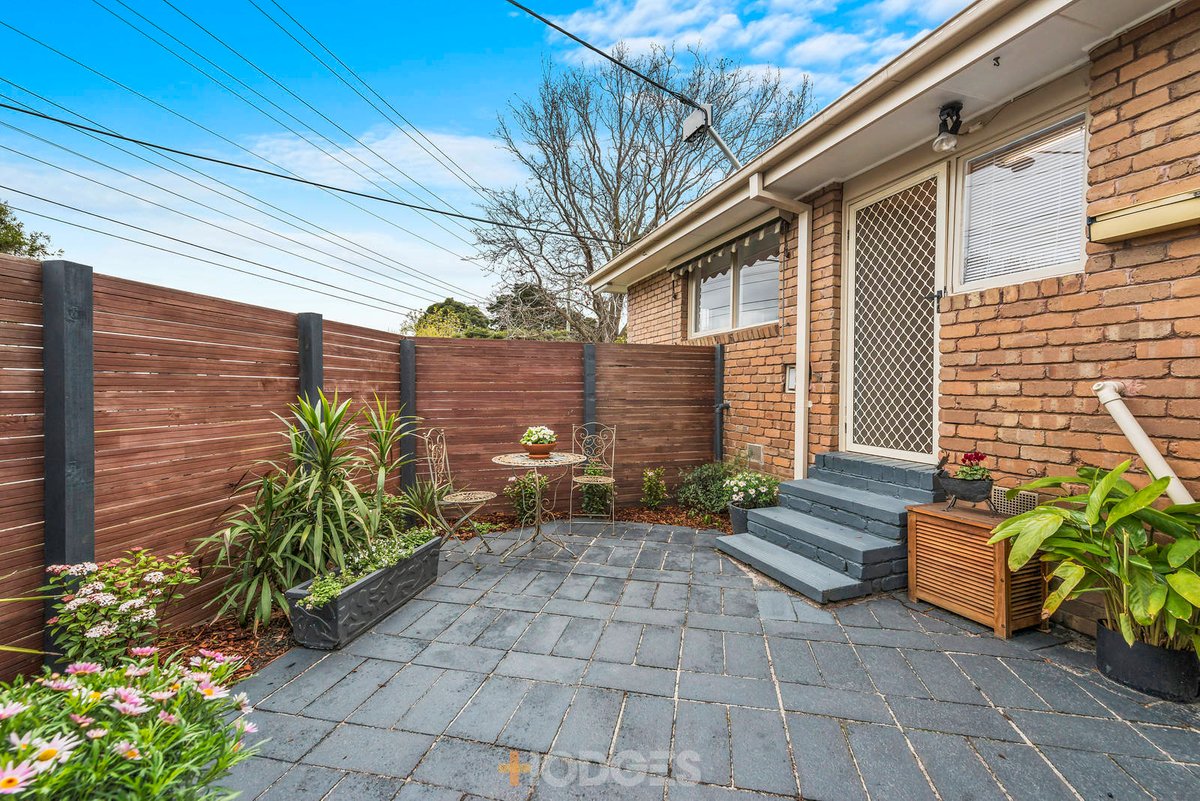 1 / 12 Jack Road Cheltenham - Residential for sale