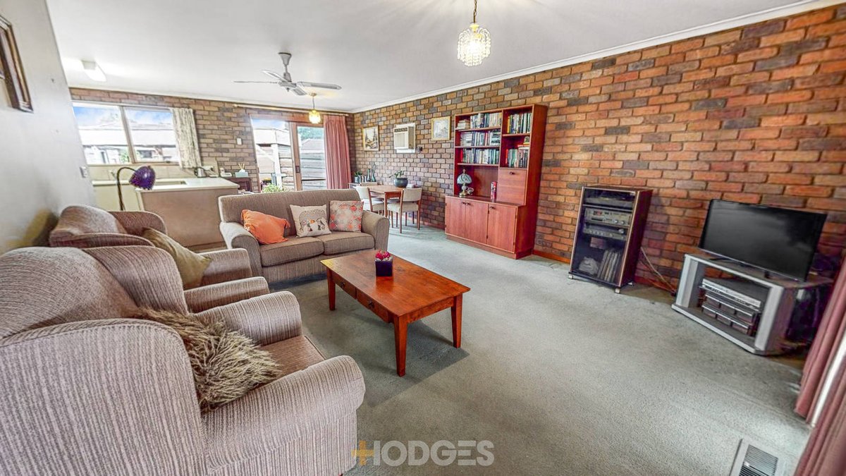 1 / 12 Janice Avenue Cheltenham - Residential for sale