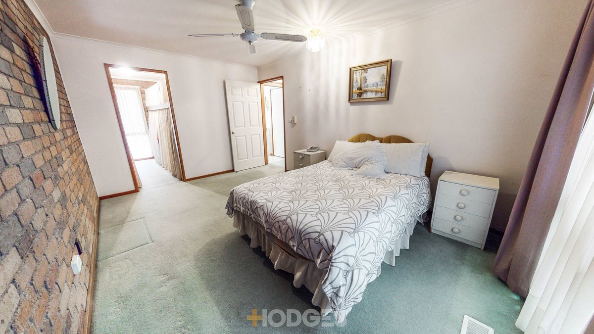 1 / 12 Janice Avenue Cheltenham - Residential for sale