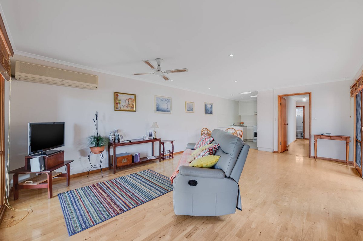1 / 12 Melanie Drive Werribee - Residential for sale