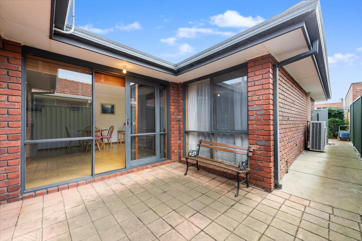 1 / 12 Melanie Drive Werribee - Residential for sale