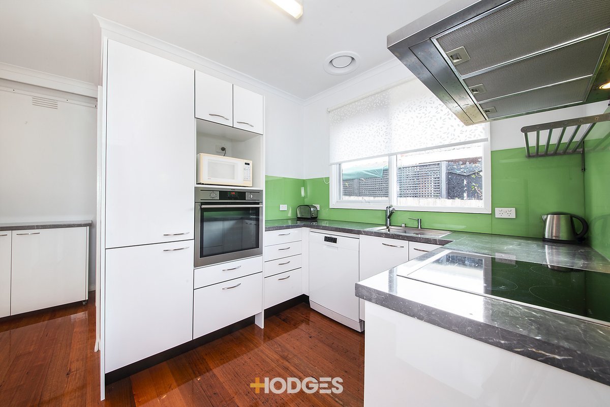 1 / 12 Raymond Court Brighton East - Residential for sale