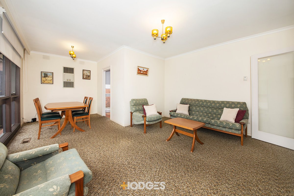 1 / 12 Raymond Court Brighton East - Residential for sale