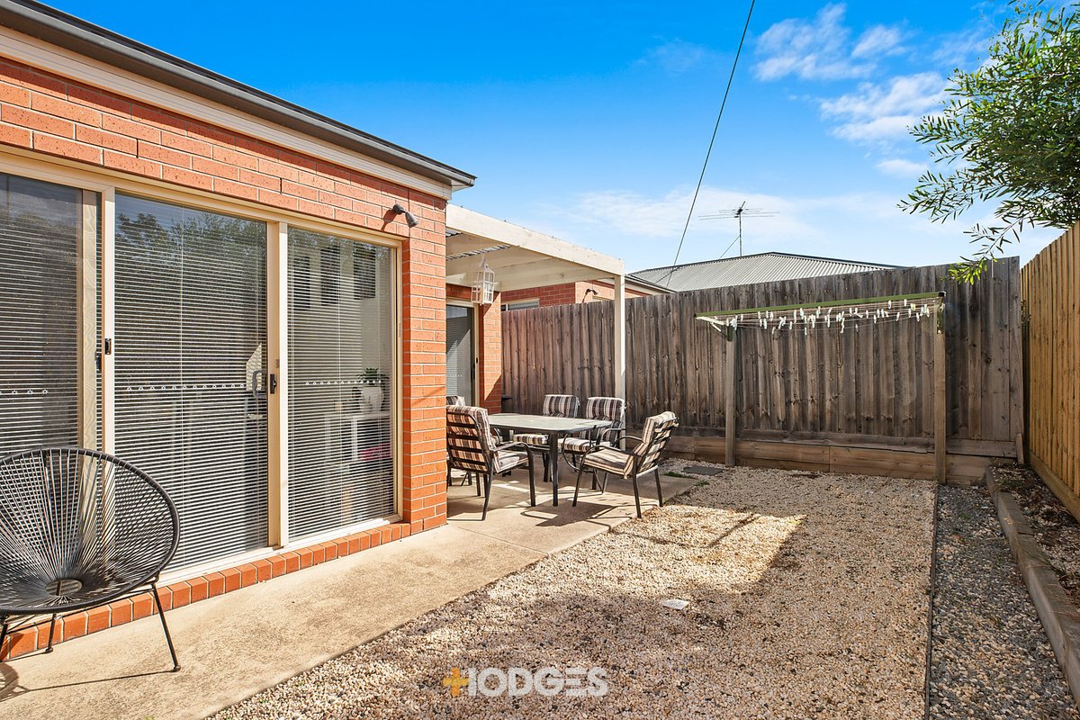 1 / 12 Sheridan Street Hamlyn Heights - Residential for sale