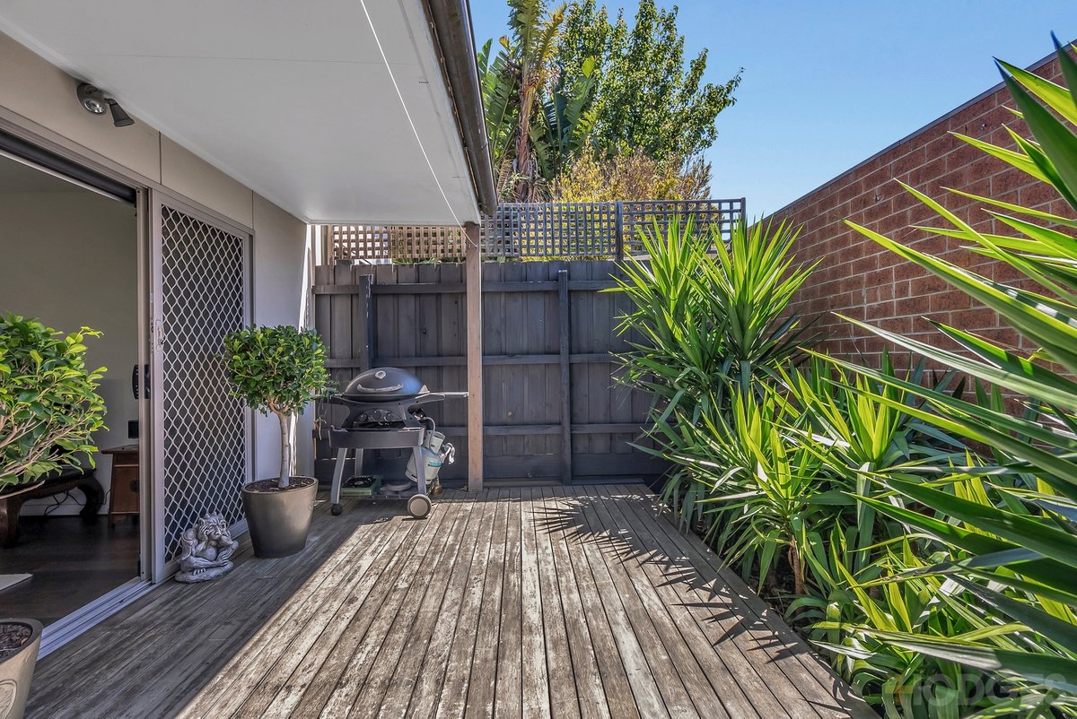 11 / 216 Station Street Edithvale - Residential for sale