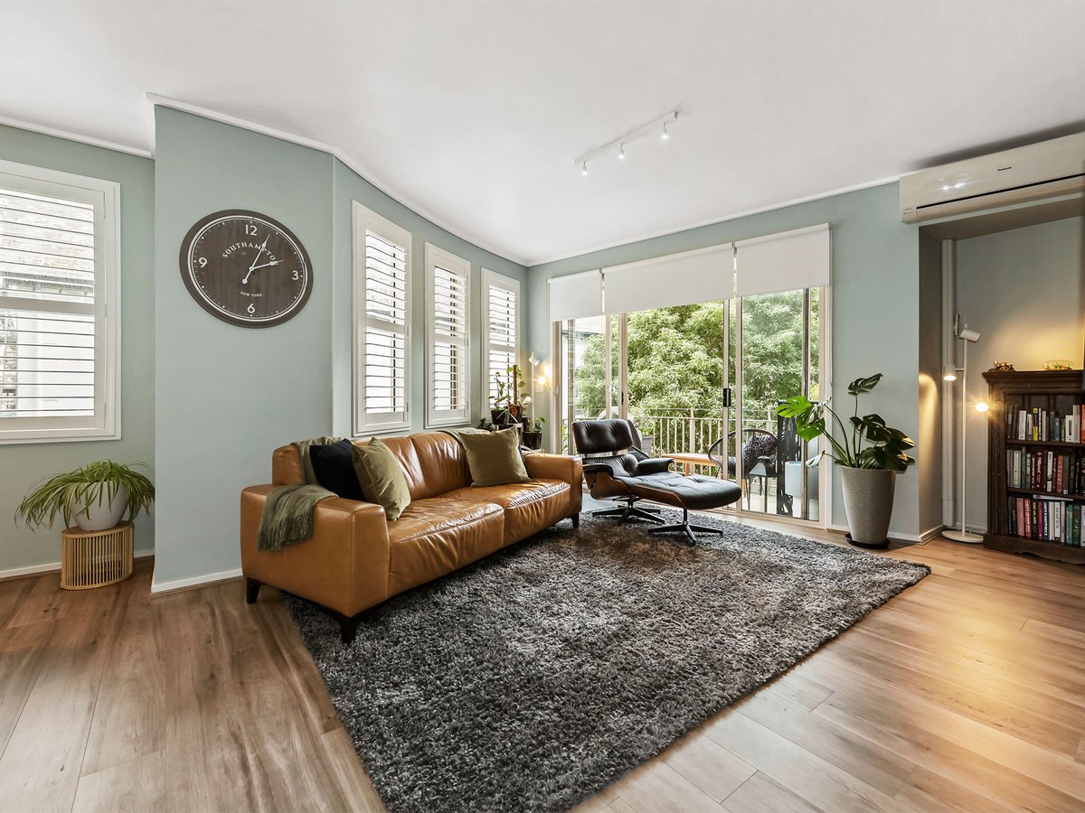 112 / 23 Queens Road MELBOURNE - Residential for sale