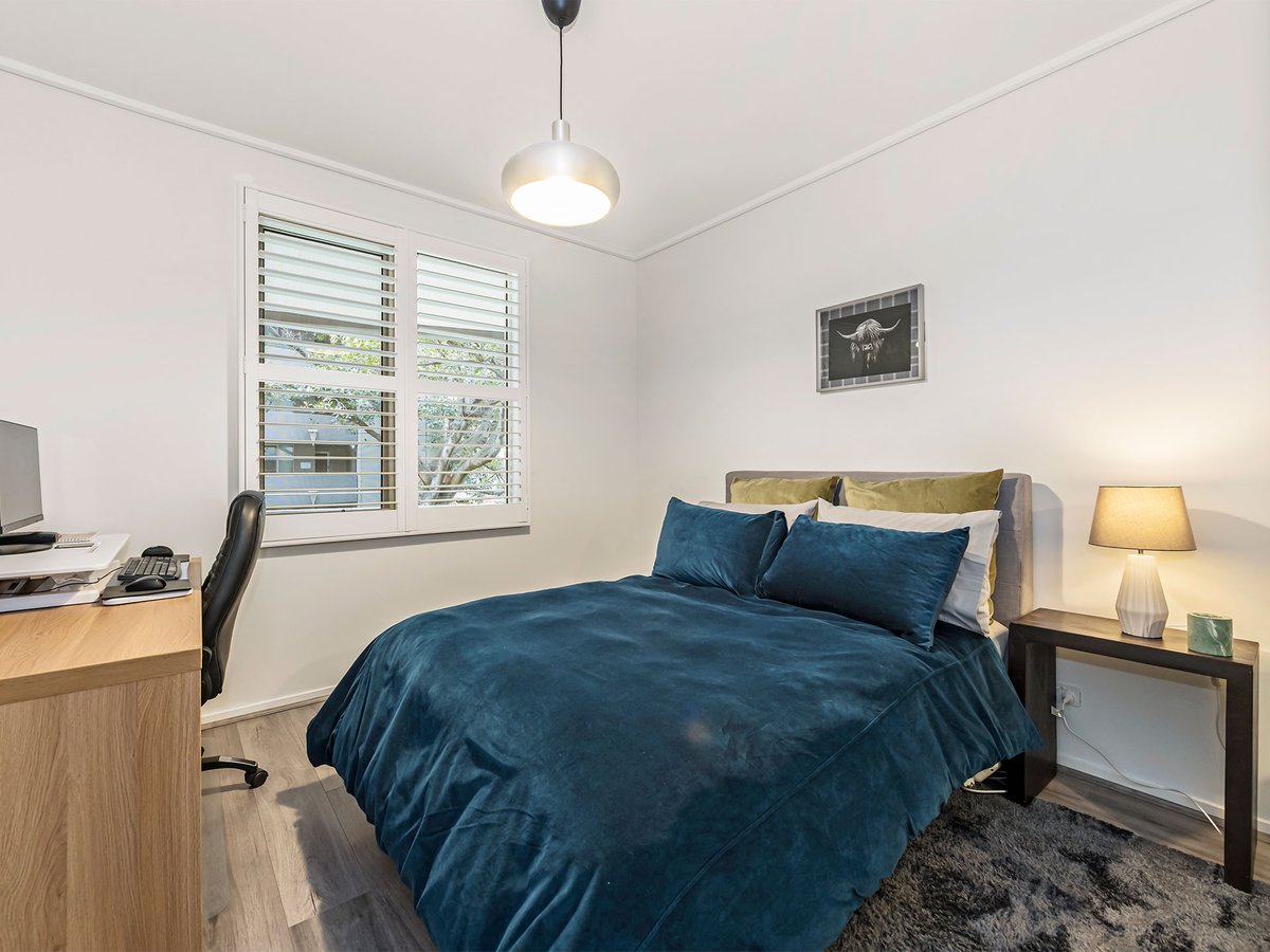 112 / 23 Queens Road MELBOURNE - Residential for sale
