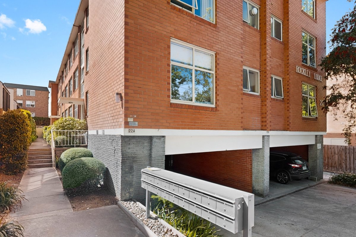 11 / 22A Rockley Road SOUTH YARRA - Residential for lease