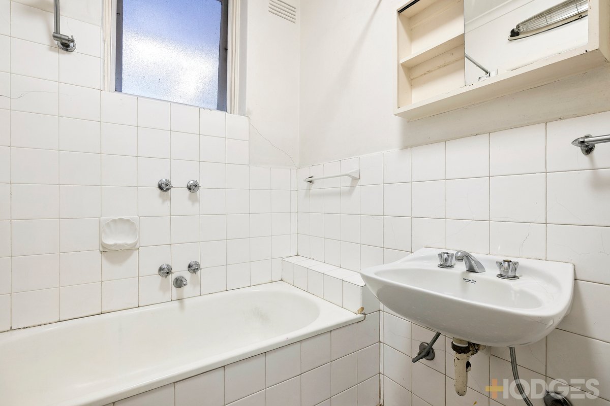 11 / 26 Toorak Road West South Yarra - Residential for sale