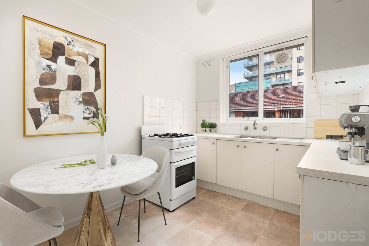 11 / 27 Powlett Street East Melbourne - Residential for sale