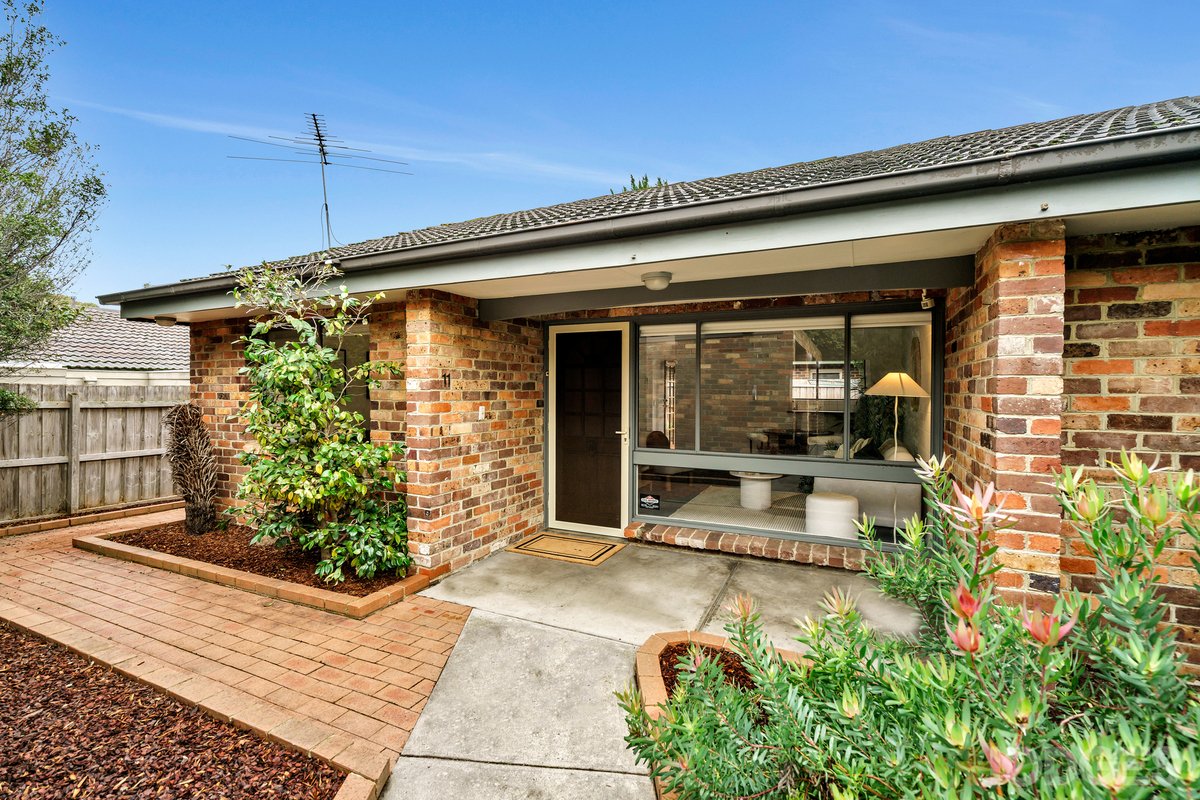 11 / 28 Florence Street Mentone - 1 bedroom property