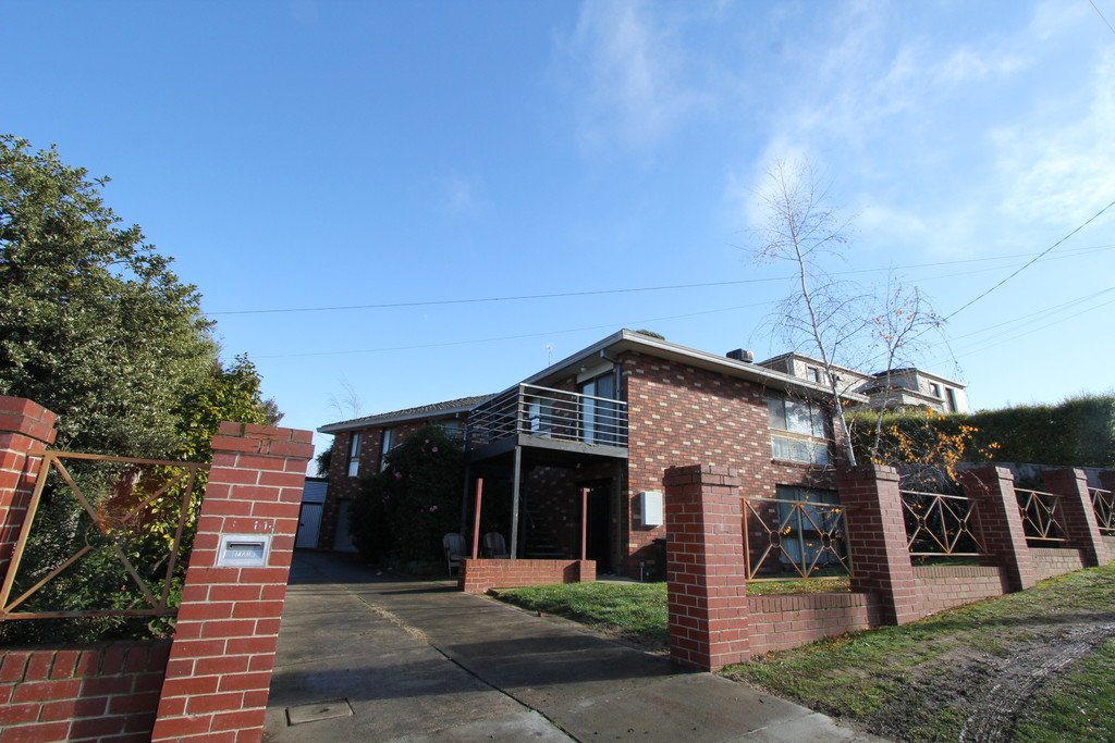 113 Sim Street, BLACK HILL VIC 3350