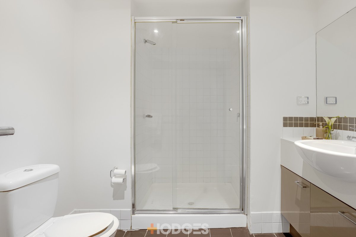 113 / 242 Glen Huntly Road Elsternwick - Residential for sale