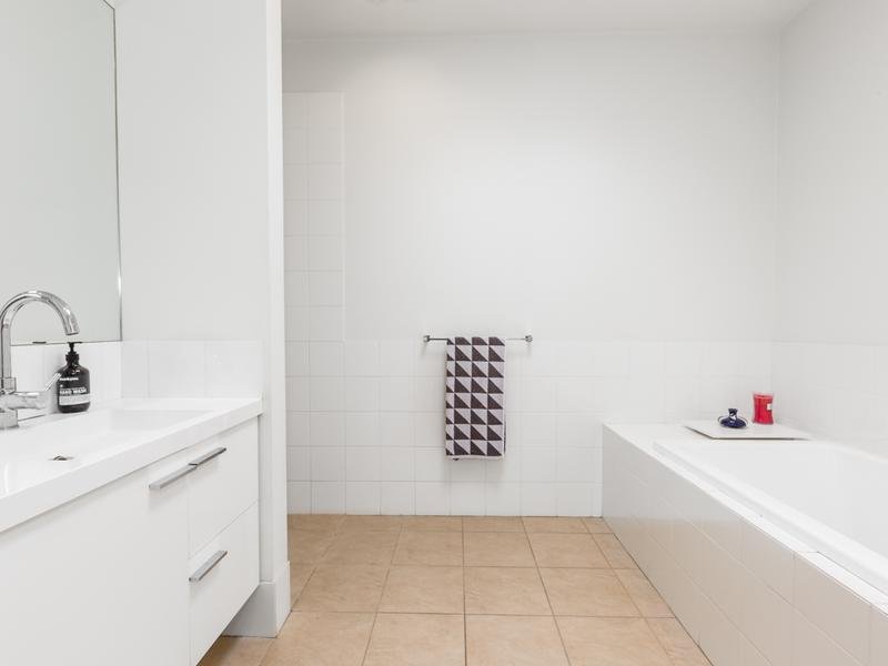 1 / 134 Charles Street SEDDON - Residential for sale