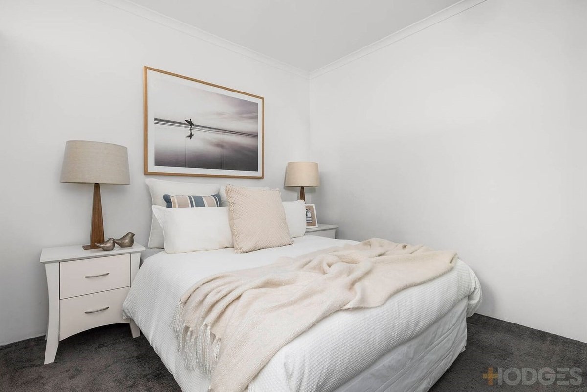 11 / 34 Mathoura Road Toorak - Residential for lease