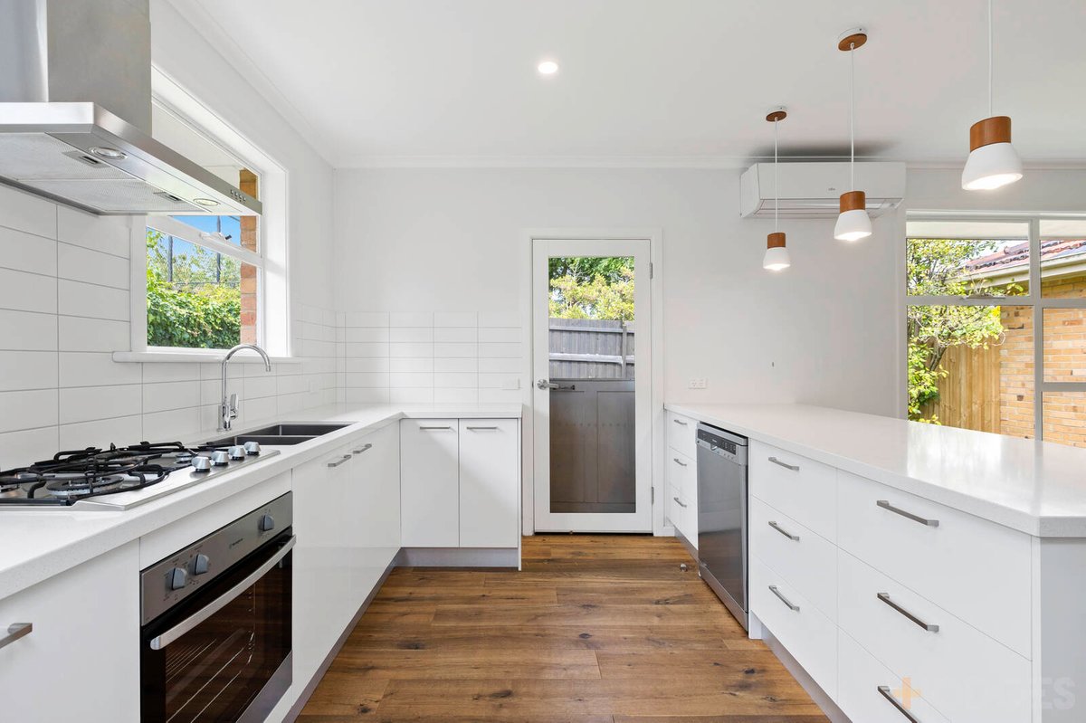 11 / 39 Holyrood Street Hampton - Residential for sale