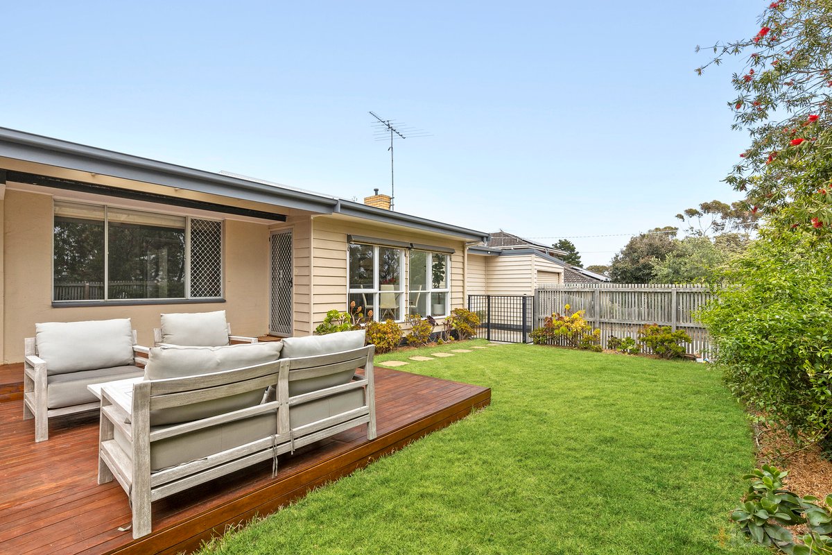 1 / 14 Blackwell Street Ocean Grove - Residential for sale