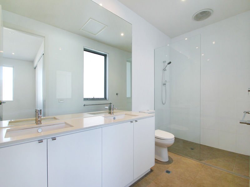 114 Oak Avenue MENTONE - Residential for sale