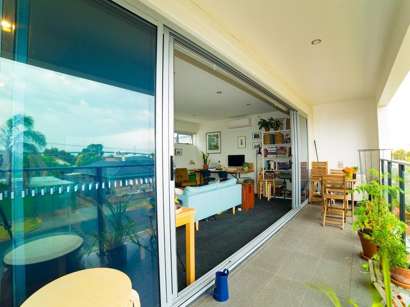 1 / 141 Stephen Street YARRAVILLE - Residential for sale