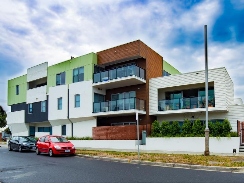 1 / 141 Stephen Street YARRAVILLE - Residential for sale