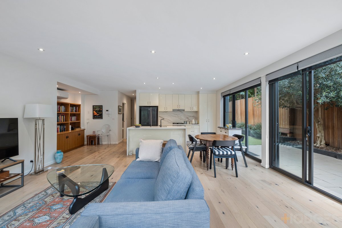 11 / 45 Grenville Street Hampton - Residential for sale