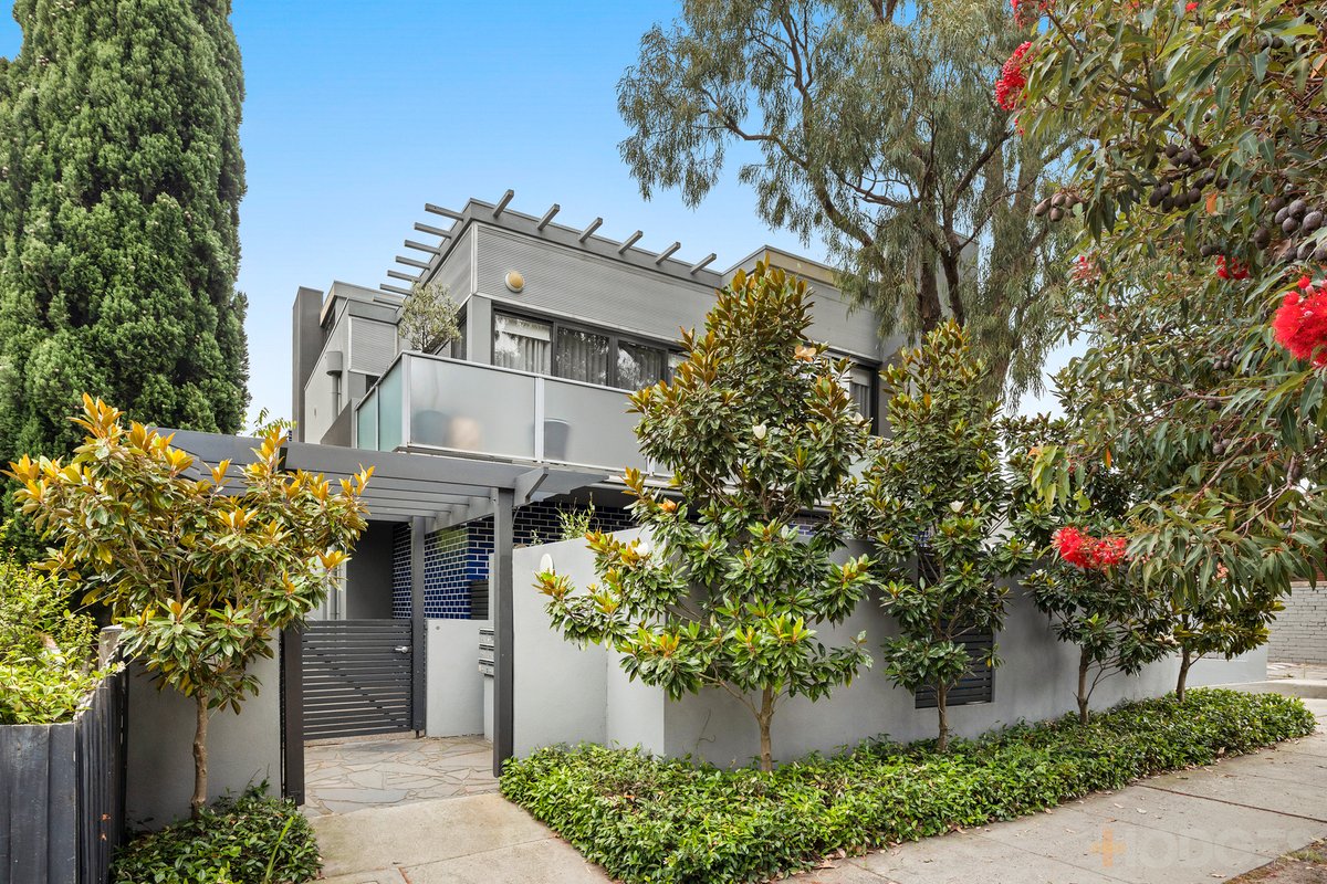 11 / 45 Grenville Street Hampton - Residential for sale
