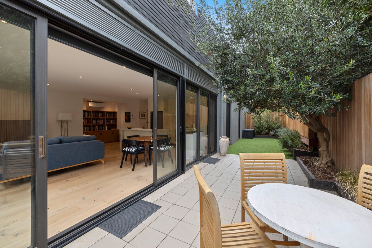 11 / 45 Grenville Street Hampton - Residential for sale