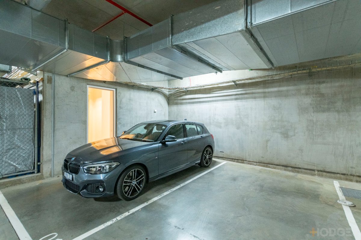 1 / 15 Beach Road Hampton - Residential for sale