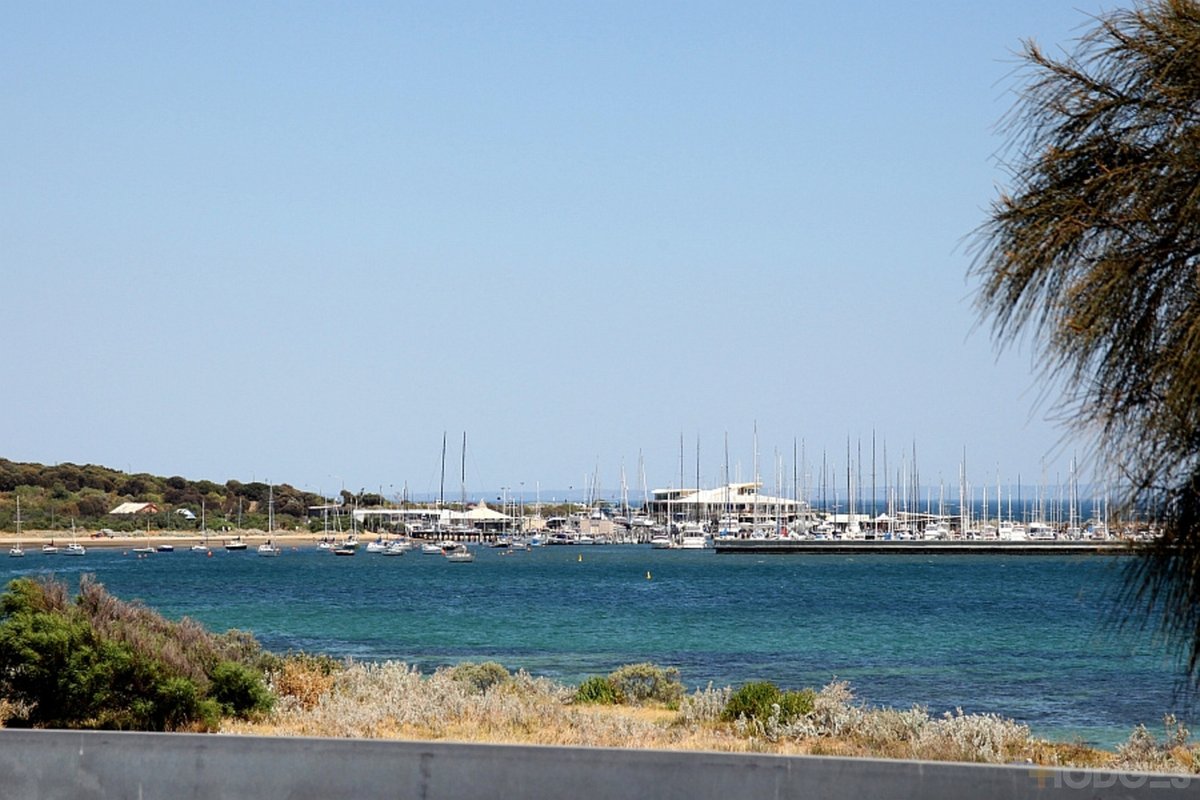 1 / 15 Beach Road Hampton - Residential for sale