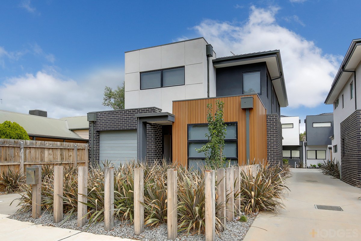 1 / 159 Greaves Street North Werribee - Residential for sale