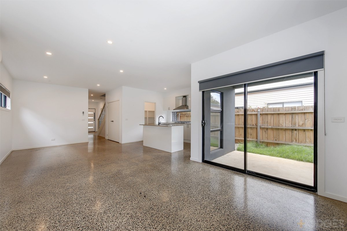 1 / 159 Greaves Street North Werribee - Residential for sale