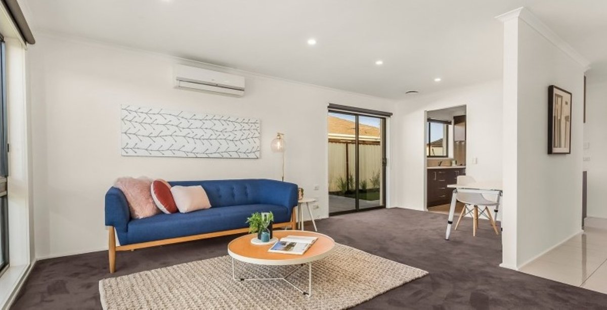 1 / 16 Bottlebrush Drive Hoppers Crossing - Residential for sale