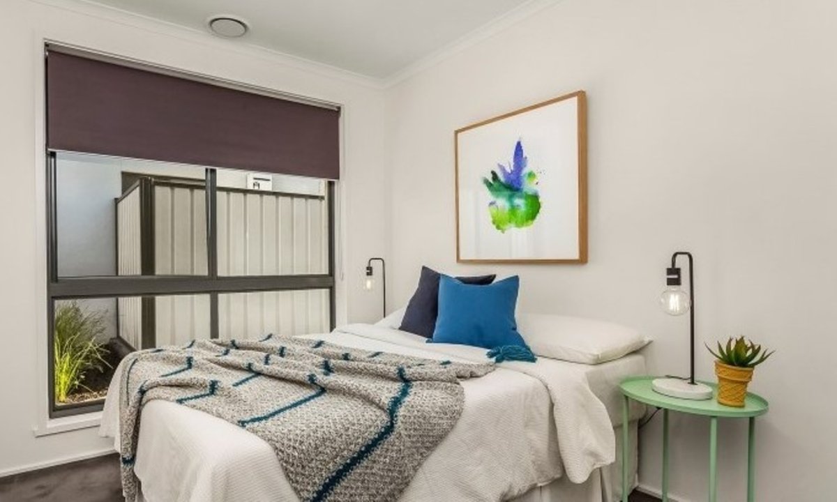 1 / 16 Bottlebrush Drive Hoppers Crossing - Residential for sale
