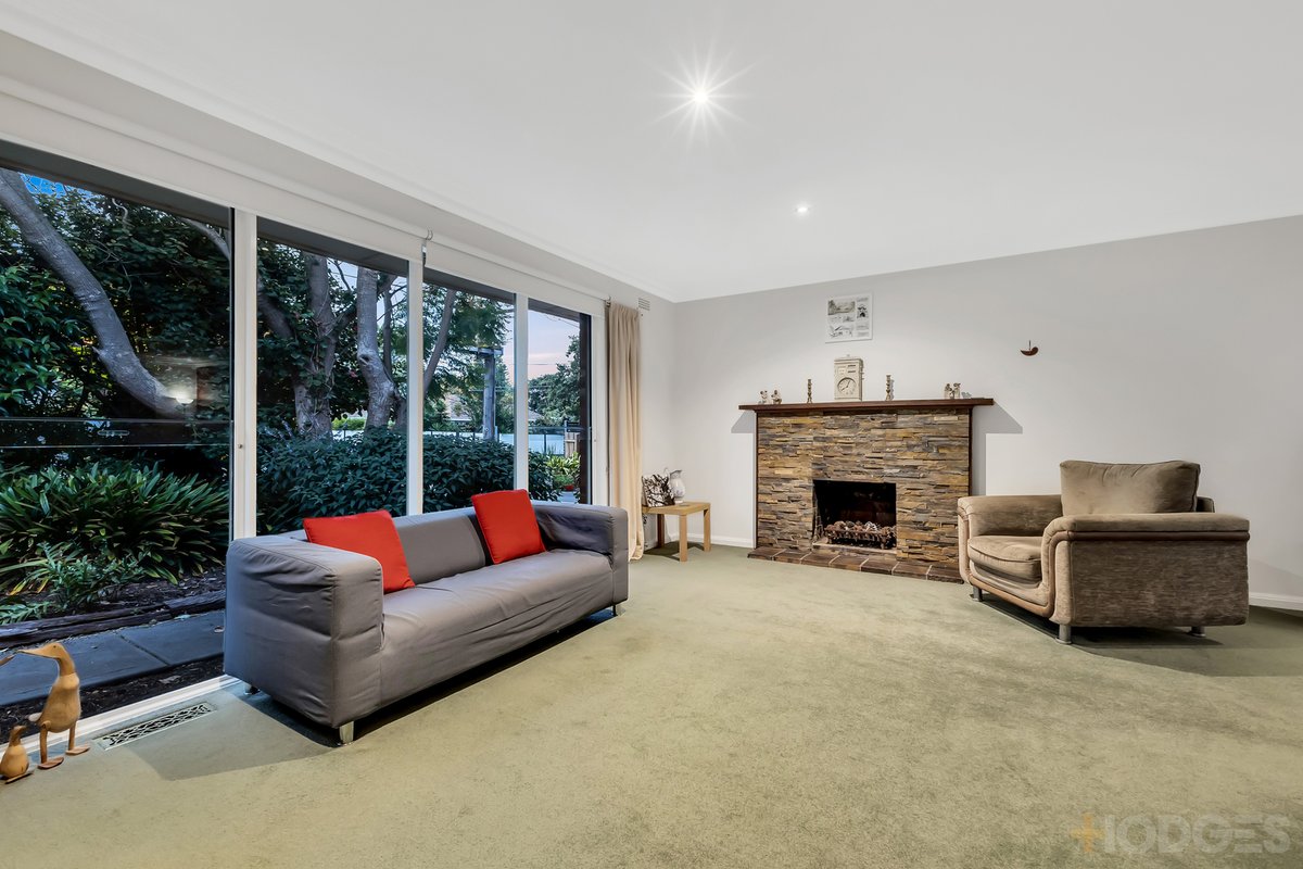 1 / 164 Charman Road Mentone - Residential for sale