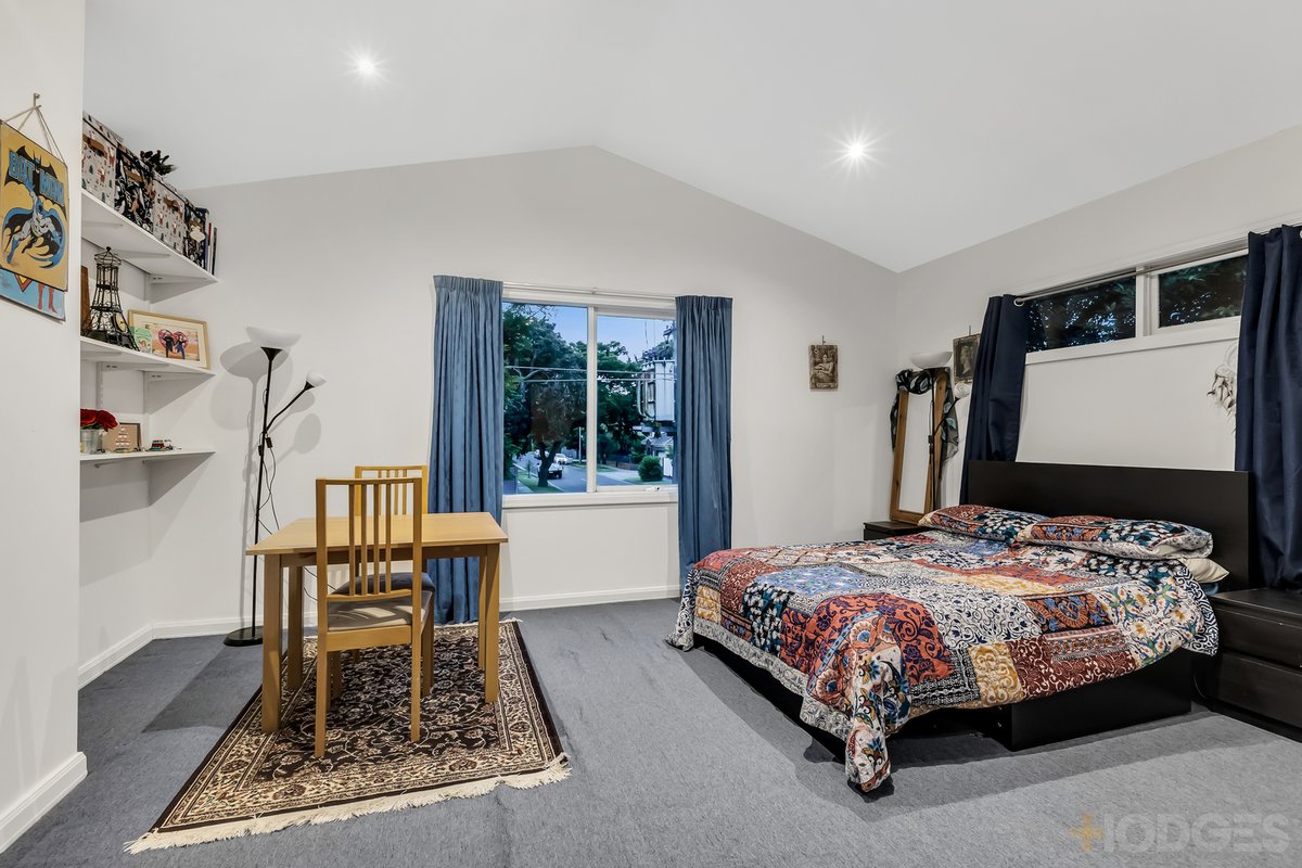 1 / 164 Charman Road Mentone - Residential for sale