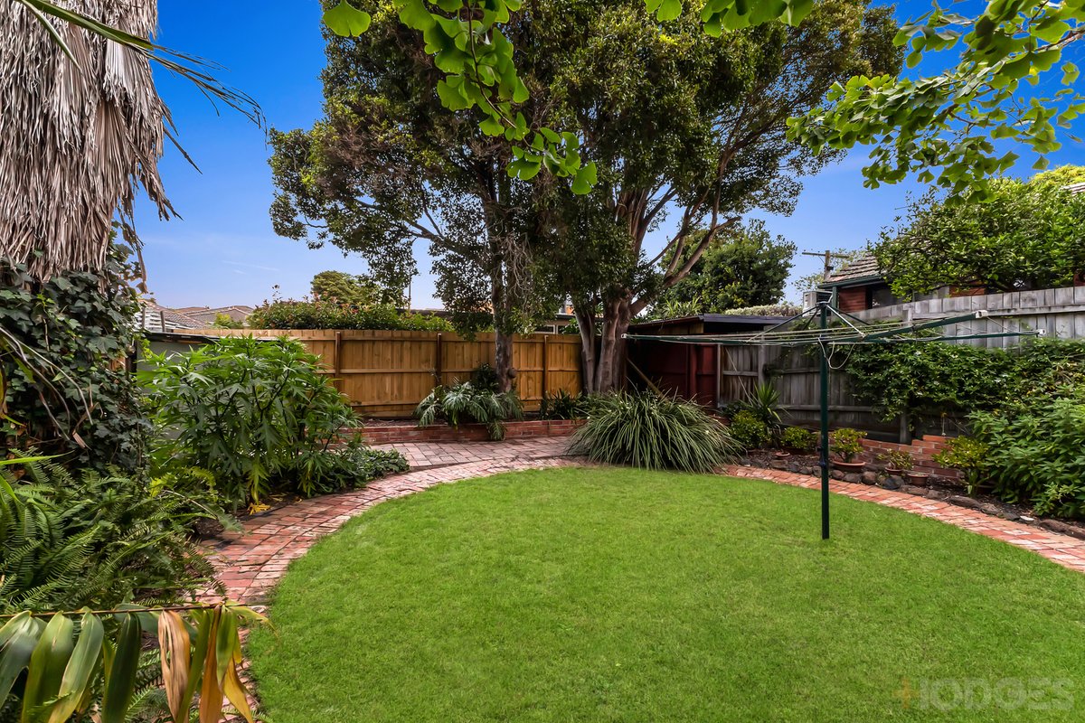 1 / 164 Charman Road Mentone - Residential for sale