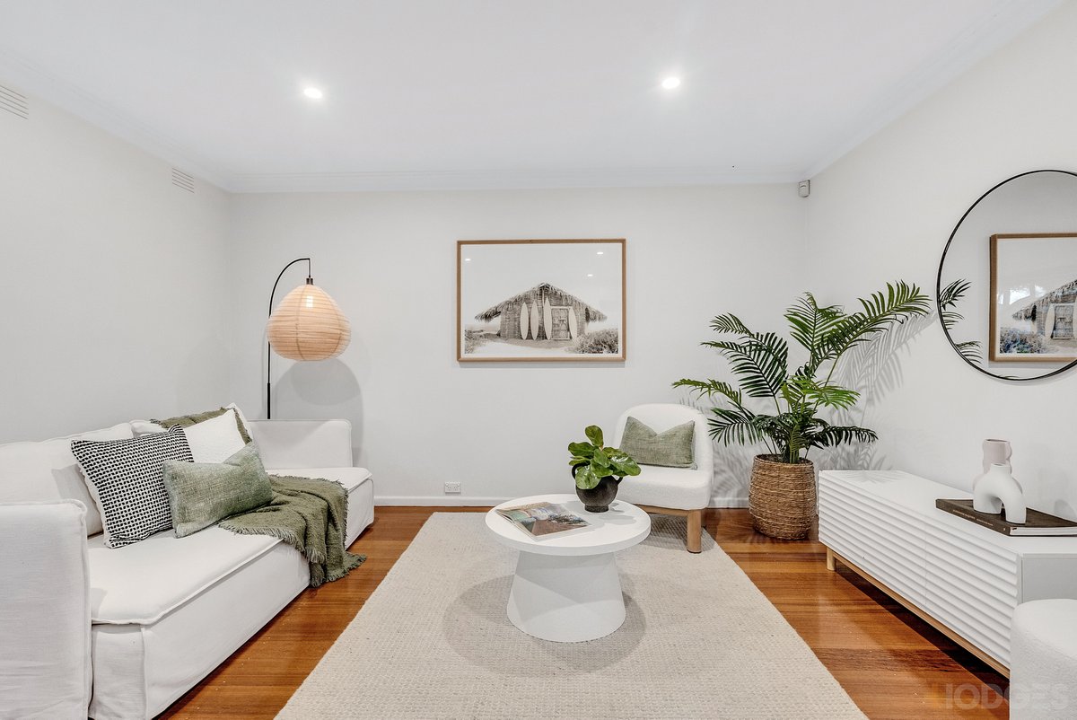 1 / 17 Cedric Street Parkdale - Residential for sale